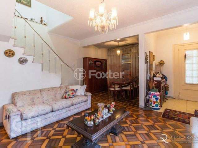 Casa com 3 quartos à venda na Rua Eudoro Berlink, 204, Auxiliadora, Porto Alegre, 220 m2 por R$ 1.250.000