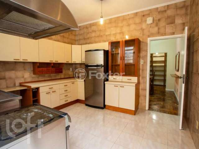 Casa com 3 quartos à venda na Rua Artigas, 214, Petrópolis, Porto Alegre, 312 m2 por R$ 954.000