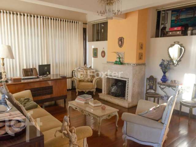 Casa com 3 quartos à venda na Avenida Guaíba, 12692, Espírito Santo, Porto Alegre, 323 m2 por R$ 1.990.000