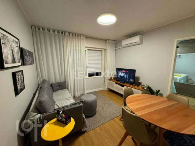 Apartamento com 1 quarto à venda na Rua Hoffmann, 506, Floresta, Porto Alegre, 42 m2 por R$ 205.000