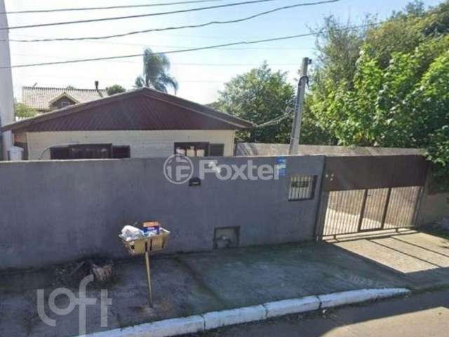 Casa com 1 quarto à venda na Rua Maricas, 325, Fátima, Canoas, 38 m2 por R$ 130.000