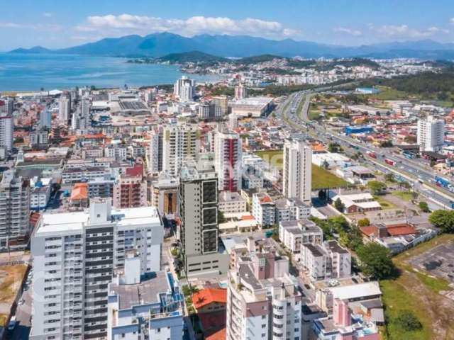 Apartamento com 1 quarto à venda na Rua João Batista Derner Neves, 30, Kobrasol, São José, 48 m2 por R$ 545.000