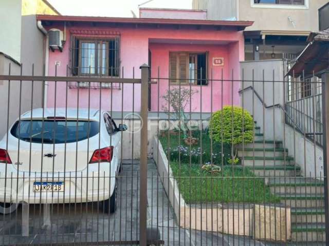 Casa com 2 quartos à venda na Rua Tenente Isolino Segobia, 58, Vila Nova, Porto Alegre, 81 m2 por R$ 350.000