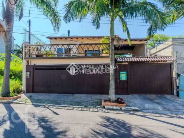 Casa com 3 quartos à venda na Rua Edilson João Prola, 35, Ipanema, Porto Alegre, 215 m2 por R$ 870.000