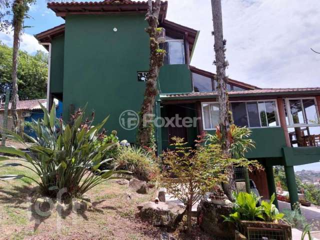 Casa com 2 quartos à venda na Rua Felicidade Maria da Silva, 410, Armação do Pântano do Sul, Florianópolis, 191 m2 por R$ 1.385.000