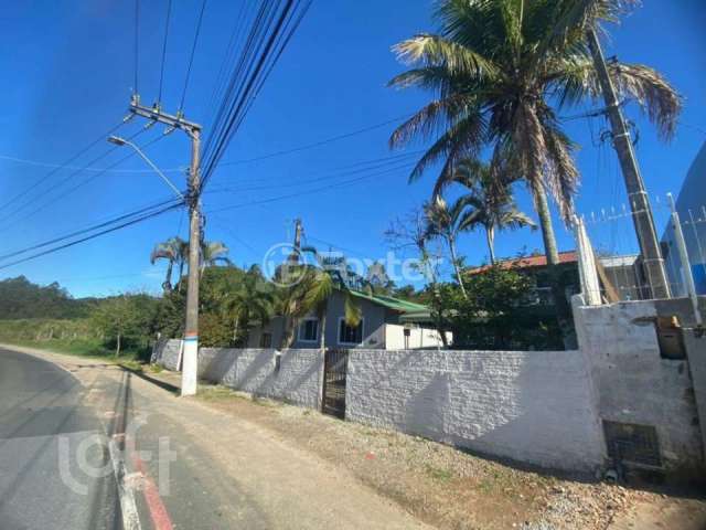 Casa com 3 quartos à venda na Rodovia Açoriana, 1951, Tapera, Florianópolis, 120 m2 por R$ 848.000