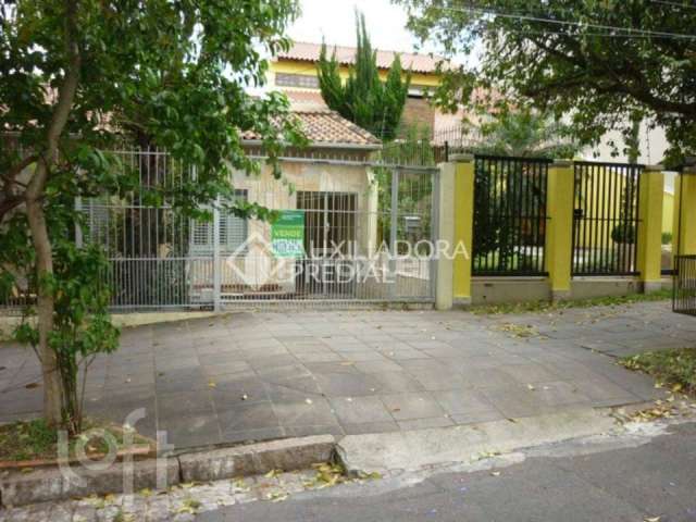 Casa com 1 quarto à venda na Rua Irene Capponi Santiago, 130, Cristo Redentor, Porto Alegre, 74 m2 por R$ 289.000