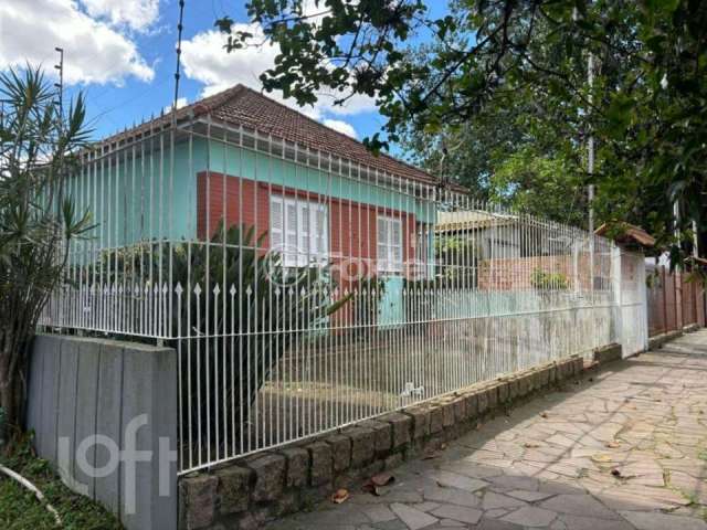 Casa com 3 quartos à venda na Rua Santa Maria, 796, Nossa Senhora das Graças, Canoas, 70 m2 por R$ 899.000