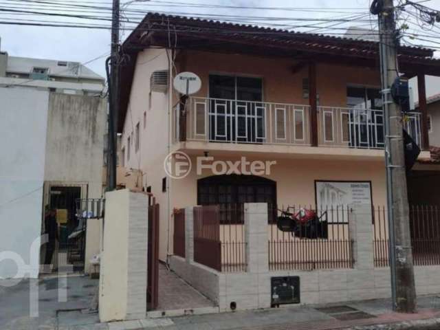 Casa com 3 quartos à venda na Rua Edison Areas, 40, Trindade, Florianópolis, 100 m2 por R$ 1.500.000