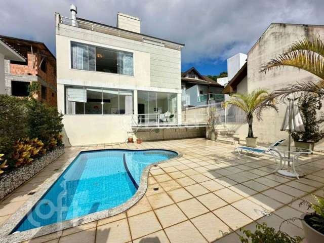 Casa com 4 quartos à venda na Rua José Durieux, 33, Córrego Grande, Florianópolis, 263 m2 por R$ 2.290.000