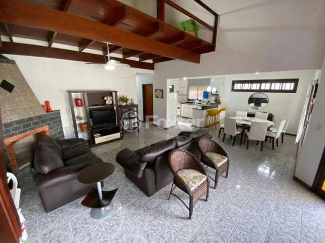 Casa com 4 quartos à venda na Rua Rio Ibirapuitã, 269, Centro, Xangri-Lá, 183 m2 por R$ 599.000