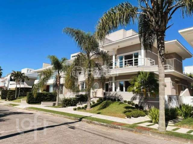 Casa com 5 quartos à venda na Rua dos Tambaquis, 238, Jurerê Internacional, Florianópolis, 600 m2 por R$ 12.000.000