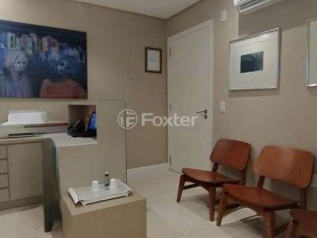 Sala comercial com 1 sala à venda na Rua Vinte e Quatro de Outubro, 1440, Auxiliadora, Porto Alegre, 35 m2 por R$ 689.000