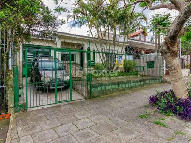 Casa com 3 quartos à venda na Rua Patagônia, 40, Bom Jesus, Porto Alegre, 264 m2 por R$ 400.000