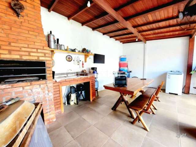 Casa com 2 quartos à venda na Rua Pedro Faria, 450, Hípica, Porto Alegre, 51 m2 por R$ 280.000