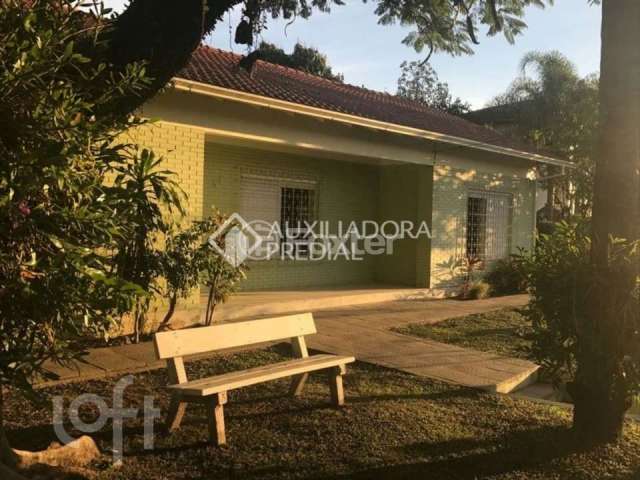 Casa com 3 quartos à venda na Rua Suíça, 55, Pinheiro, São Leopoldo, 135 m2 por R$ 860.000