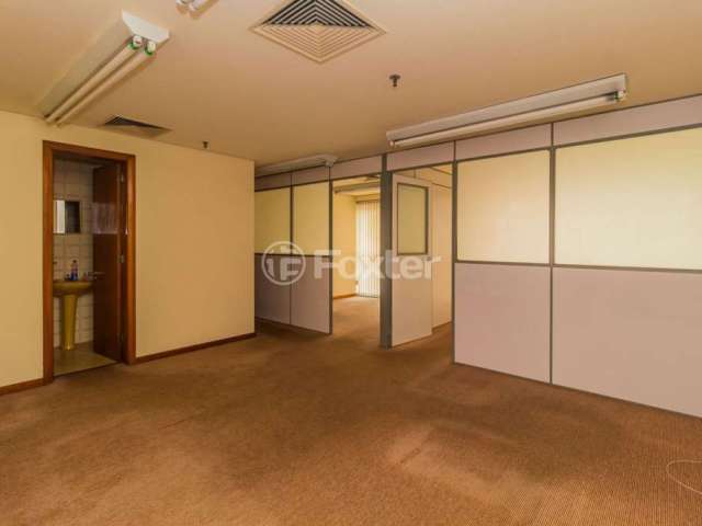 Sala comercial com 3 salas à venda na Rua Chaves Barcellos, 27, Centro Histórico, Porto Alegre, 47 m2 por R$ 140.000