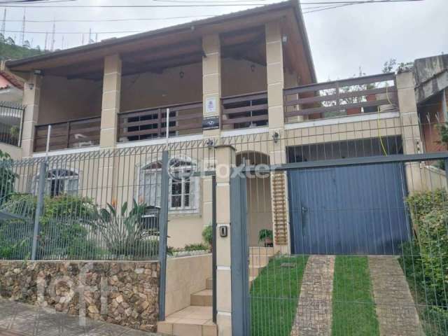 Casa com 4 quartos à venda na Rua José Francisco Dias Areias, 570, Trindade, Florianópolis, 295 m2 por R$ 1.680.000