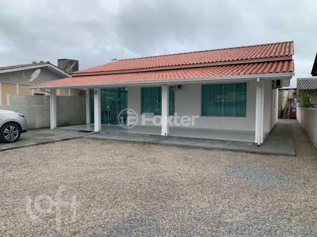 Casa com 3 quartos à venda na Rua Tradição, 10, Enseada de Brito, Palhoça, 120 m2 por R$ 650.000