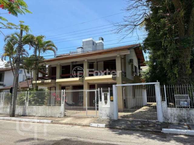 Casa com 4 quartos à venda na Rua Doutor Antônio Carlos da Nova, 156, Canasvieiras, Florianópolis, 320 m2 por R$ 4.000.000