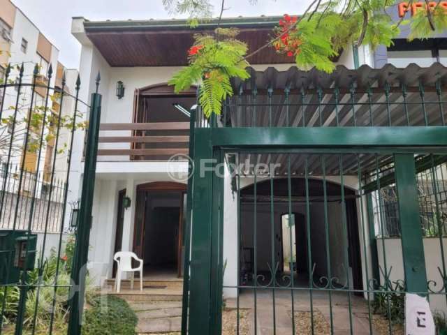 Casa com 5 quartos à venda na Rua Felipe de Oliveira, 596, Petrópolis, Porto Alegre, 400 m2 por R$ 1.990.000