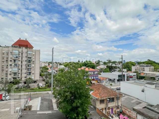 Apartamento com 3 quartos à venda na Rua Frederico Otávio Domingues Barbosa, 50, São Sebastião, Porto Alegre, 75 m2 por R$ 800.000