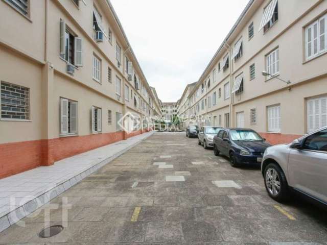 Apartamento com 2 quartos à venda na Rua Padre Hildebrando, 627, Santa Maria Goretti, Porto Alegre, 71 m2 por R$ 239.000