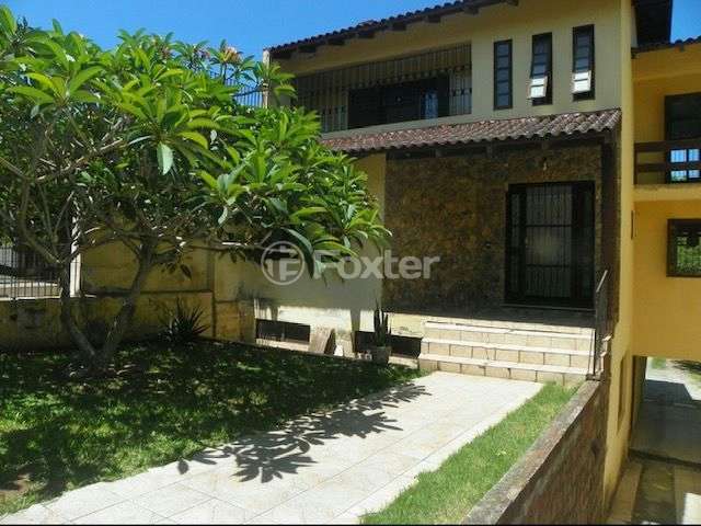 Casa com 4 quartos à venda na Rua Silvério Souto, 487, Teresópolis, Porto Alegre, 220 m2 por R$ 600.000