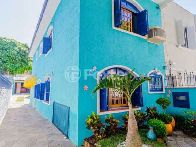 Casa com 3 quartos à venda na Rua Lagoinha, 118, Petrópolis, Porto Alegre, 185 m2 por R$ 950.000