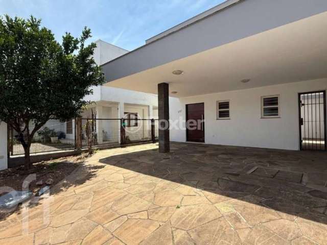 Casa com 4 quartos à venda na Rua Bartolomeu de Gusmão, 351, Fátima, Canoas, 200 m2 por R$ 880.000