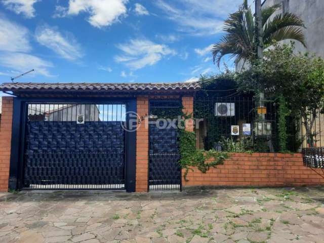 Casa com 3 quartos à venda na Rua Felipe Camarão, 524, Formoza, Alvorada, 330 m2 por R$ 450.000