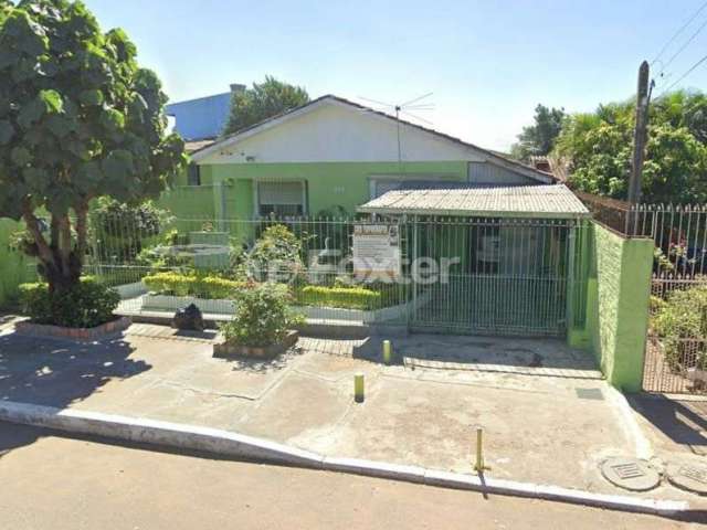 Casa com 2 quartos à venda na Avenida Duque de Caxias, 324, Maringá, Alvorada, 70 m2 por R$ 371.000