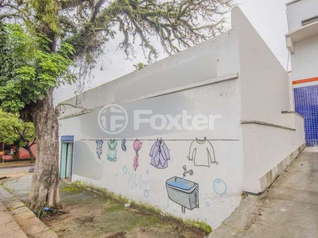 Prédio com 2 salas à venda na Rua Florinha, 81, Cavalhada, Porto Alegre, 352 m2 por R$ 650.000