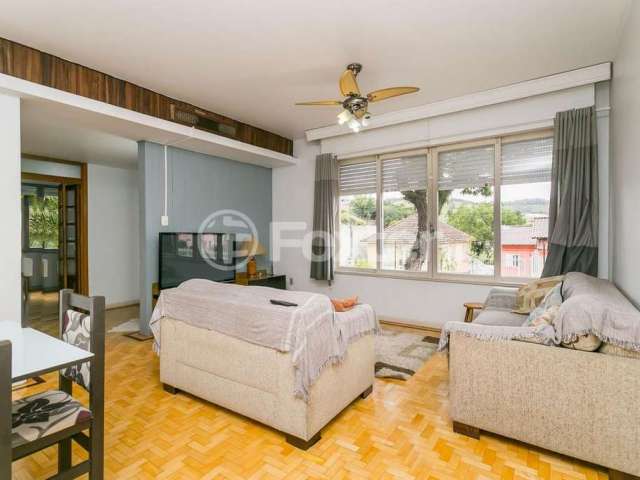 Casa com 3 quartos à venda na Rua Domício da Gama, 352, Glória, Porto Alegre, 220 m2 por R$ 595.000
