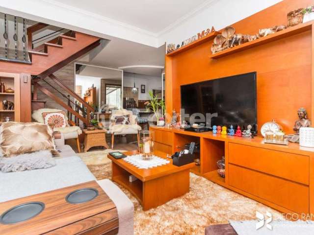 Casa em condomínio fechado com 3 quartos à venda na Rua Osório Mendes Ouriques, 332, Guarujá, Porto Alegre, 186 m2 por R$ 450.000