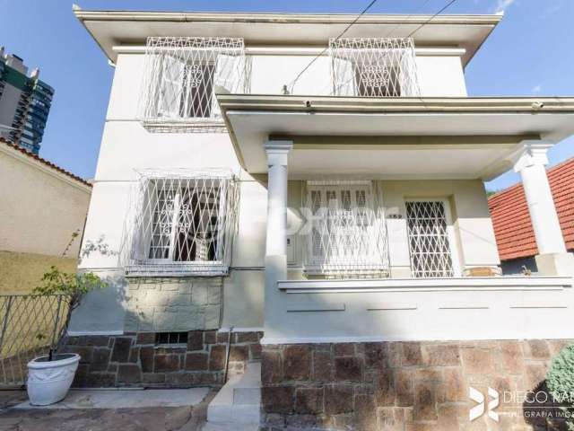 Casa com 4 quartos à venda na Rua Camerino, 152, Petrópolis, Porto Alegre, 250 m2 por R$ 1.650.000