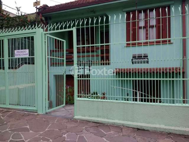 Casa com 4 quartos à venda na Rua Barão do Amazonas, 1951, Partenon, Porto Alegre, 180 m2 por R$ 689.000