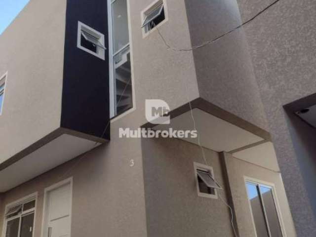 Casa com 3 quartos à venda na Rua Jorge de Poli, 240 03, Xaxim, Curitiba por R$ 698.000