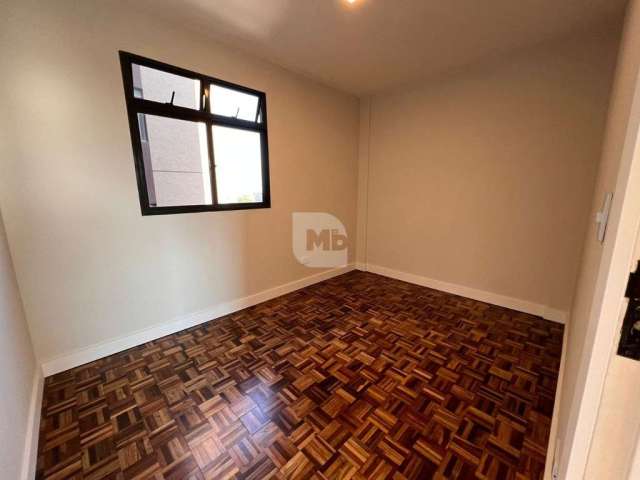 Apartamento com 3 quartos à venda na Rua Irmãs Paulinas, 5505, Novo Mundo, Curitiba por R$ 319.000