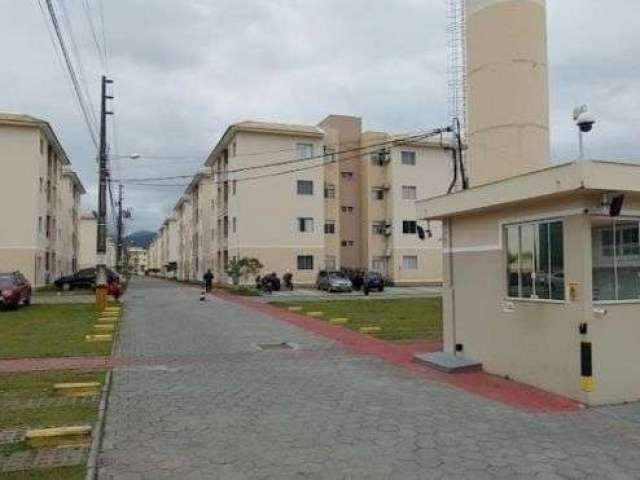 Apartamento a venda de 02 Dormitórios com mobília planejada no bairro Vila Becker em Santo Amaro Da