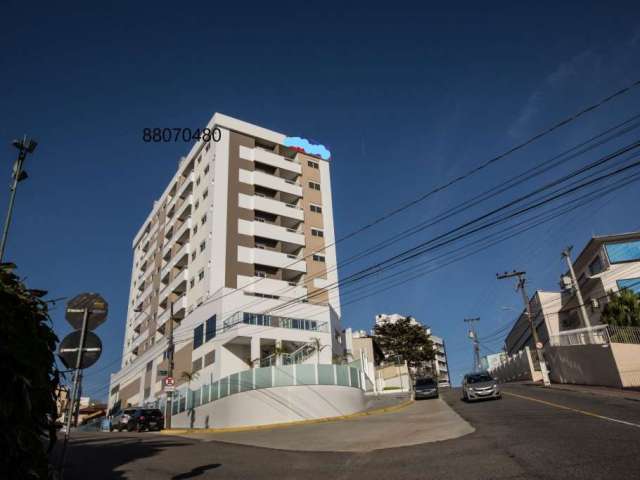 Apartamento com Terraço e Jacuzzi  03 dormitórios com suíte no Estreito Florianópolis, Sc