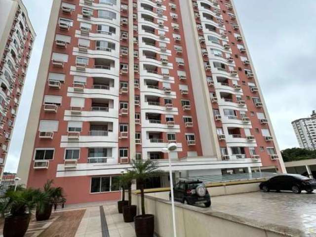 Apartamento de dois dormitórios com suíte  em Barreiros, São Jose, SC