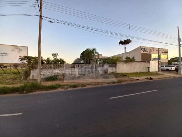 Terreno comercial e residencial em uvaranas