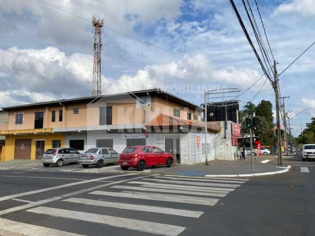 Sala comercial com estacionamento em oficinas