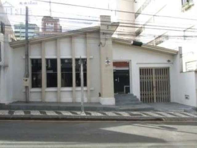 Casa comercial para locacao no centro