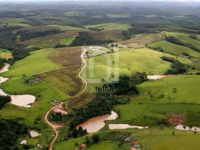 Sítio à venda em São Miguel Arcanjo, SP