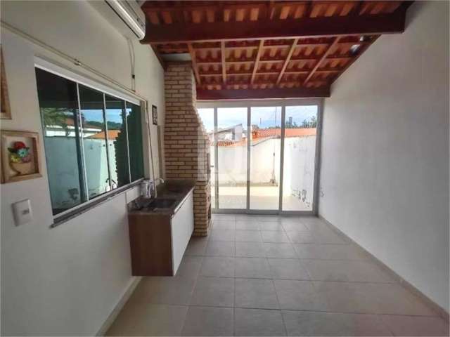 Casa Térrea à Venda no Jardim Santa Rosália - Sorocaba, SP