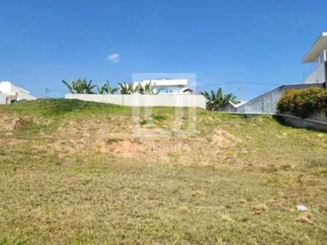 Terreno com 970 m² no Condomínio Village Ipanema