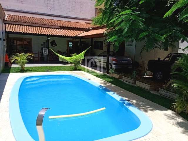 Casa com piscina à venda - Wanel Ville, Sorocaba