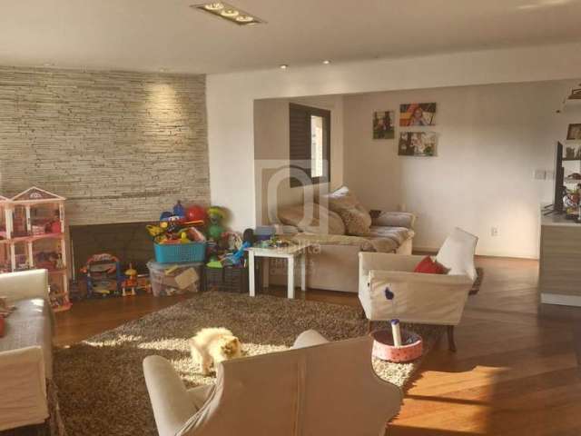 Apartamento à venda no alto da lapa - city lapa, bairro nobre em  Condomínio fechado no Edifício Vila Marchetti, 176m².